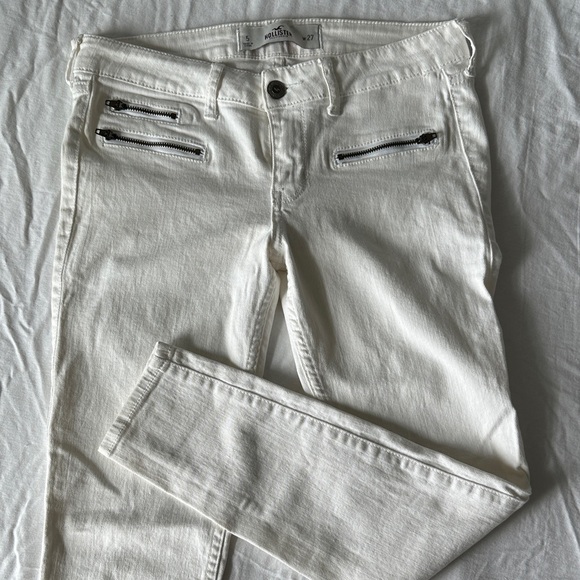 Hollister Denim - Y2K 2007 Hollister White Skinny Jeans with Front Zip Pockets